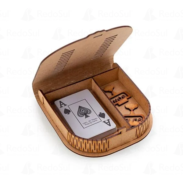 Kit personalizado Churrasco e cerveja com baralho de truco